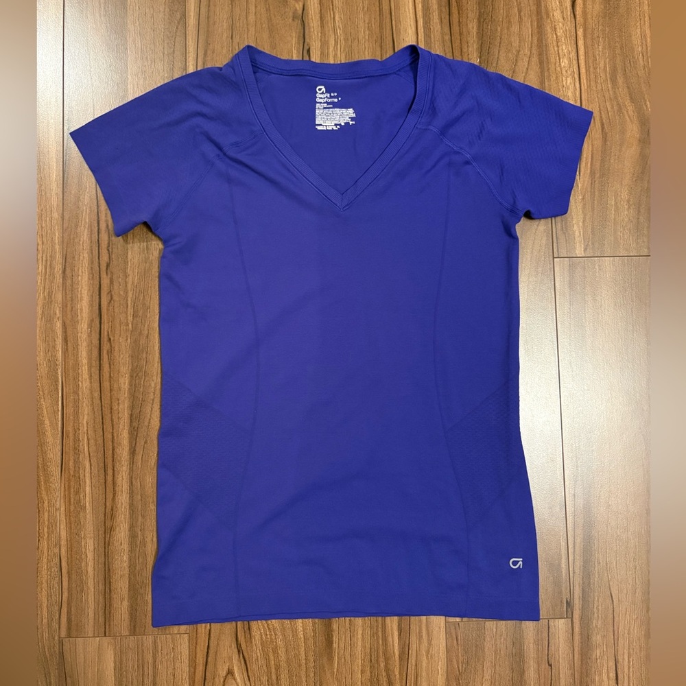 GAP Purple V-Neck Activewear Top